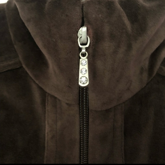 NWOT Quaker factory chocolate velour zipup vest - Picture 5 of 5